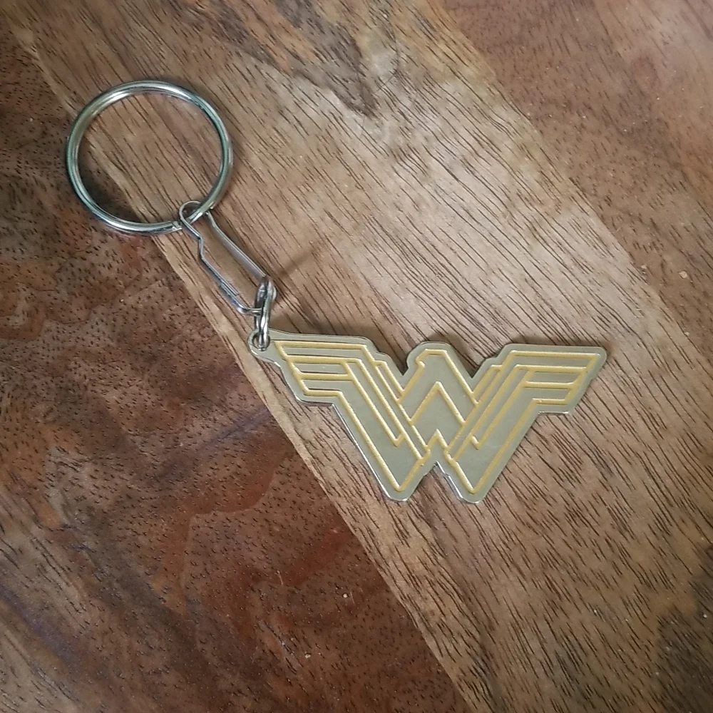🦸🏾‍♀️Wonder Women keychain🦸🏻‍♀️